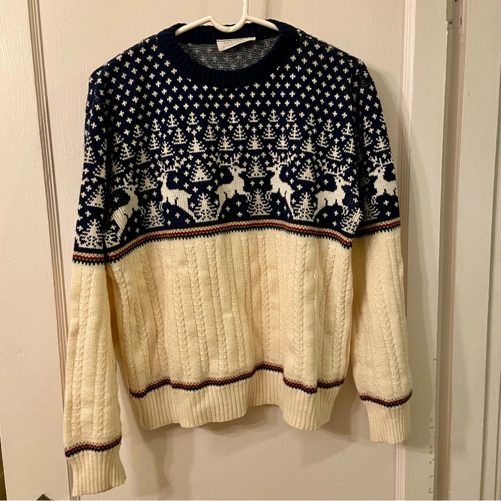 Vintage Rob Winter Reindeer Snow Scene Sweater
